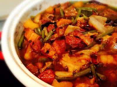 爆料陕西大烩菜视频播放,一锅汇聚千年的美味传奇